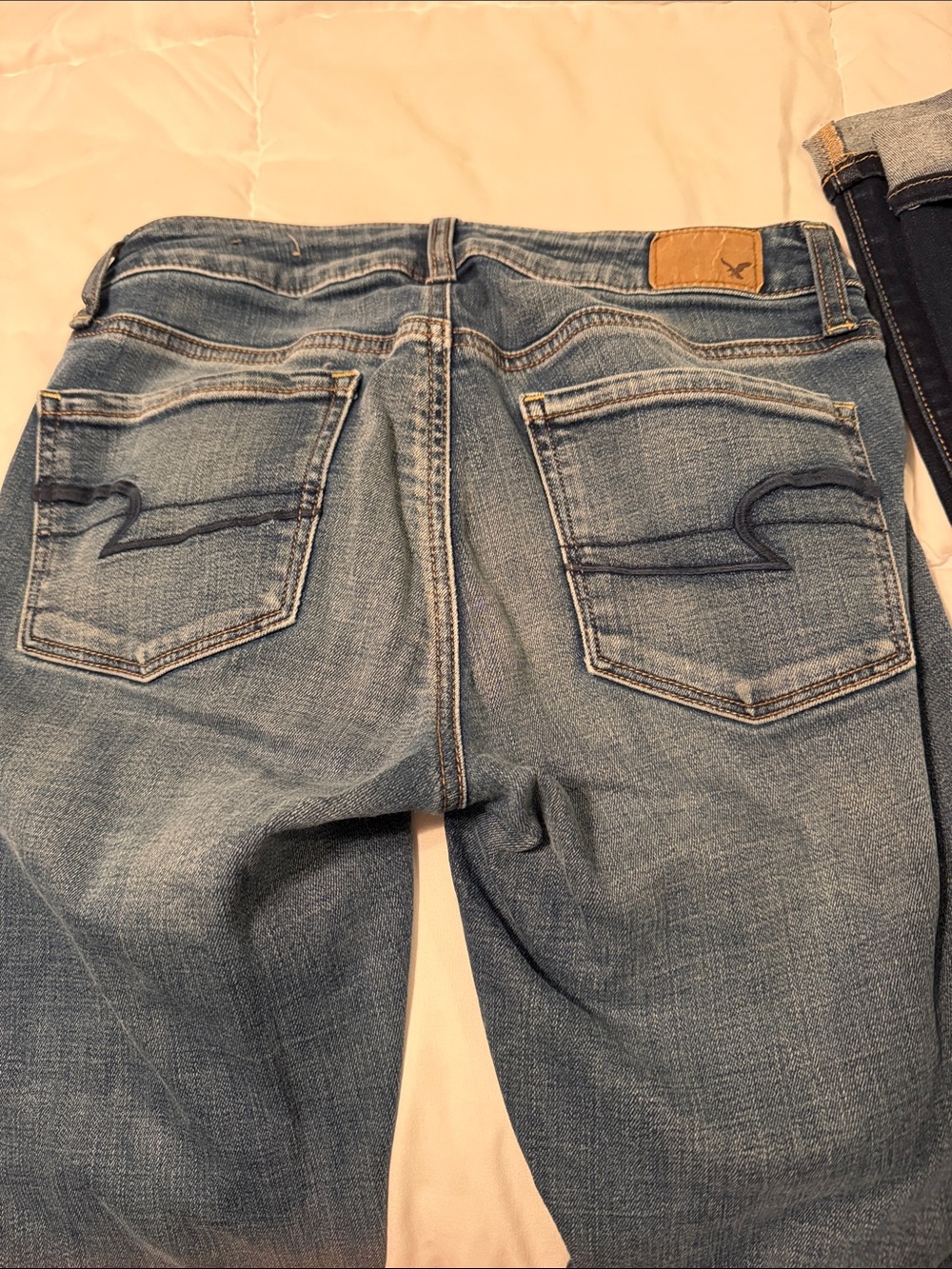 American Eagle Outfitters Women’s Jeans size 4 bundle - Picture 7 of 10